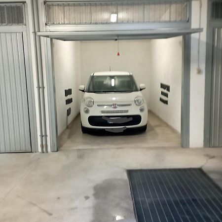 Ferienwohnung Rossini15 - Garage Privato Alba  Exterior foto