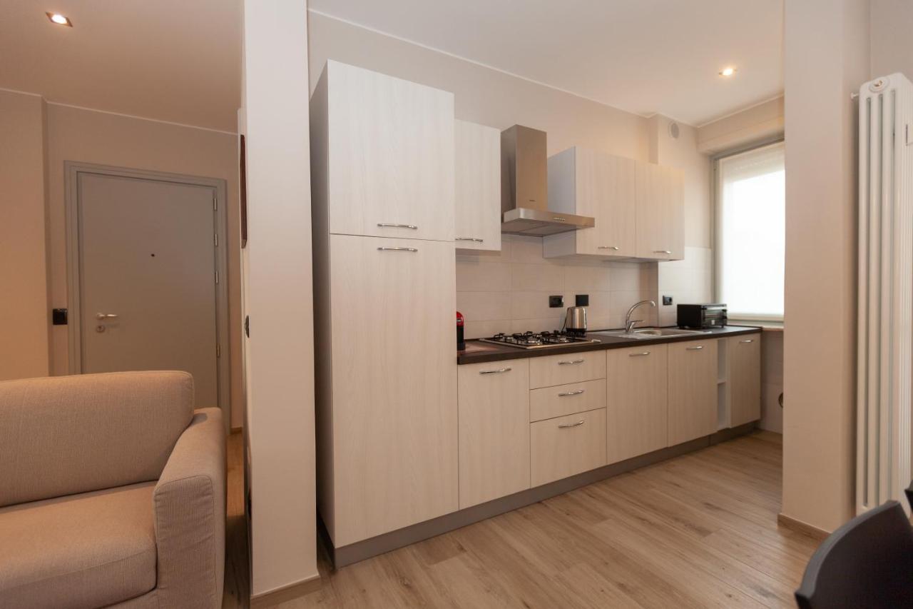 Ferienwohnung Rossini15 - Garage Privato Alba  Exterior foto